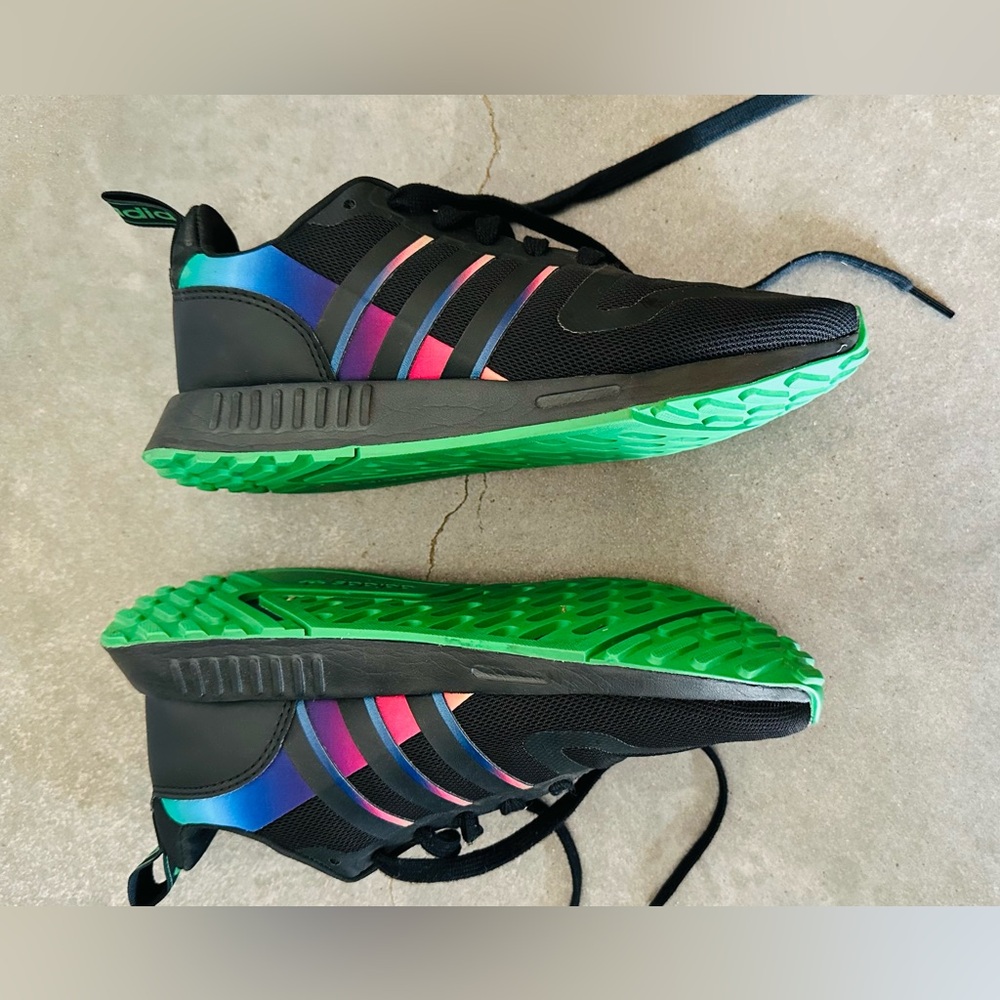 Adidas Black Sneakers Size 5.5 youth pre owned - Picture 5 of 9